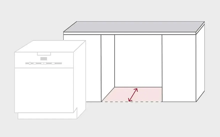 Een grafische tekening toont een open keukenkast met een gemarkeerde nis en een losse vaatwasser ervoor. Een pijl geeft de diepte aan. Merk is onbekend.