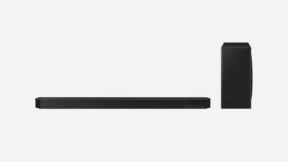 Zwarte Samsung Q-series Soundbar HW-Q800D met slank design en krachtige subwoofer – biedt meeslepend surroundgeluid dankzij Dolby Atmos en Q-Symphony.