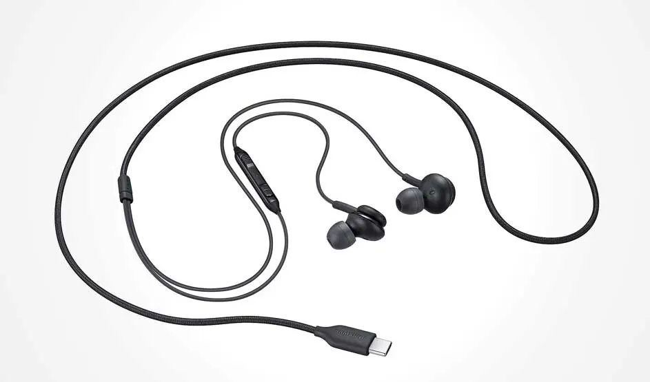 Black in-ear earphones with braided cable, USB‑C connector and inline remote, slim modern design arranged neatly on a light background.