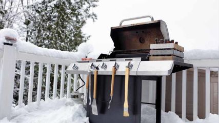 Zo organiseer je een gezellige winterbarbecue-preview
