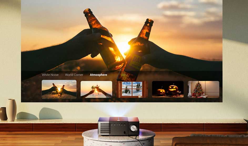 A projector shows two clinking bottles at sunset, with menu options and preview images below.