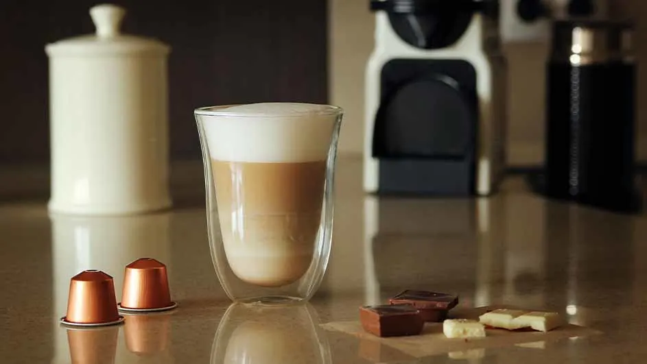 Koffiezetapparaten met pads en cups