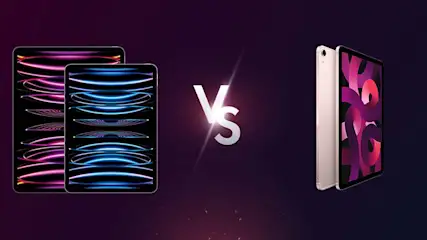 Twee tablets links, een rechts, gescheiden door een "Vs"-symbool tegen een paarse achtergrond. De schermen tonen kleurrijke ontwerpen.