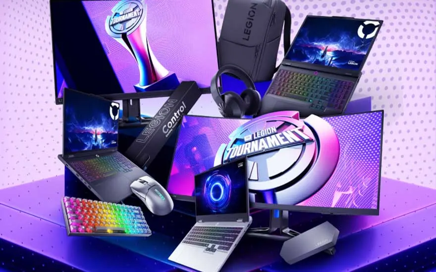 Gamingapparaten, laptops, toetsenbord, muis en monitoren, allemaal met Legion branding, bovenop een paarse achtergrond.