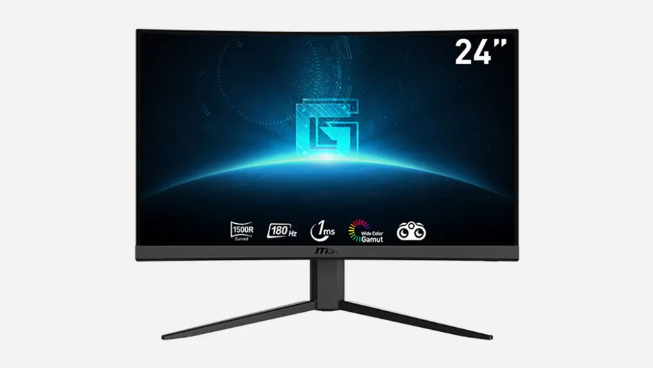 Een zwarte 24-inch gaming monitor staat op een witte achtergrond met een blauw logo en specificaties op het scherm.