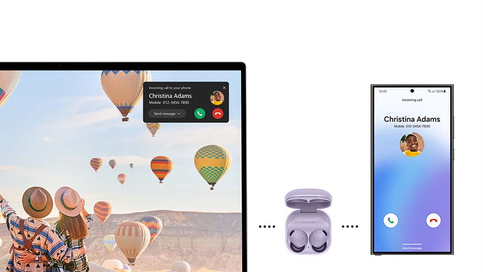 Laptop en mobiele telefoon tonen een inkomende oproep van Christina Adams, met draadloze oordopjes in paarse houder.