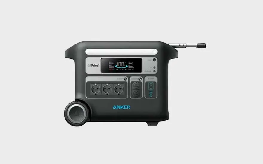 Een robuuste Anker stroomgenerator met handvat en wielen, meerdere stopcontacten en een digitaal scherm, geschikt voor mobiel gebruik.