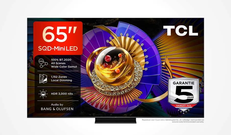 Een TCL-televisie van 65 inch toont kleurrijke productafbeeldingen en specificaties, plus vijf jaar garantie.