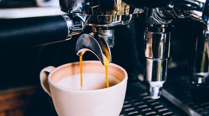 Mislukking Schrijft een rapport Pionier Wat is een volautomatische espressomachine? | MediaMarkt