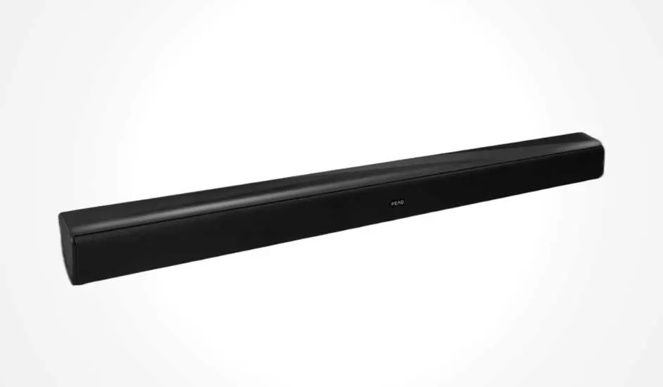 Dit is een zwarte soundbar van Fenda met een strak en minimalistisch design, ideaal voor onder je tv in de woonkamer.