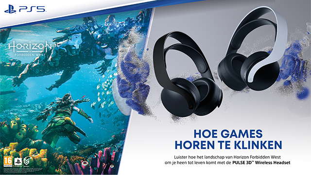 Advertentie voor een PlayStation-headset, met een blauwe onderwaterscène en twee draadloze hoofdtelefoons in zwart en wit.