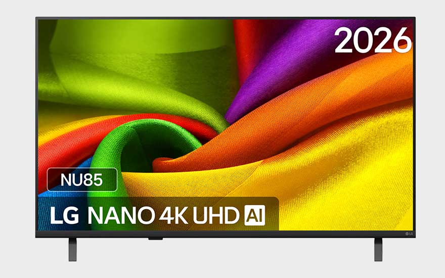 Een LG Nano 4K UHD AI-tv toont golvende, felgekleurde stoffen die het scherm vullen met levendige details en contrast.