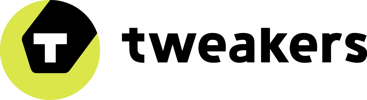 Logo van Tweakers, met een geel-zwarte cirkel met een witte 'T' en de zwarte tekst 'tweakers' rechts.