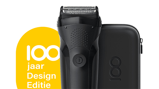 Zwarte elektrische scheerapparaat met etui en gele sticker "100 jaar Design Editie" op een witte achtergrond.