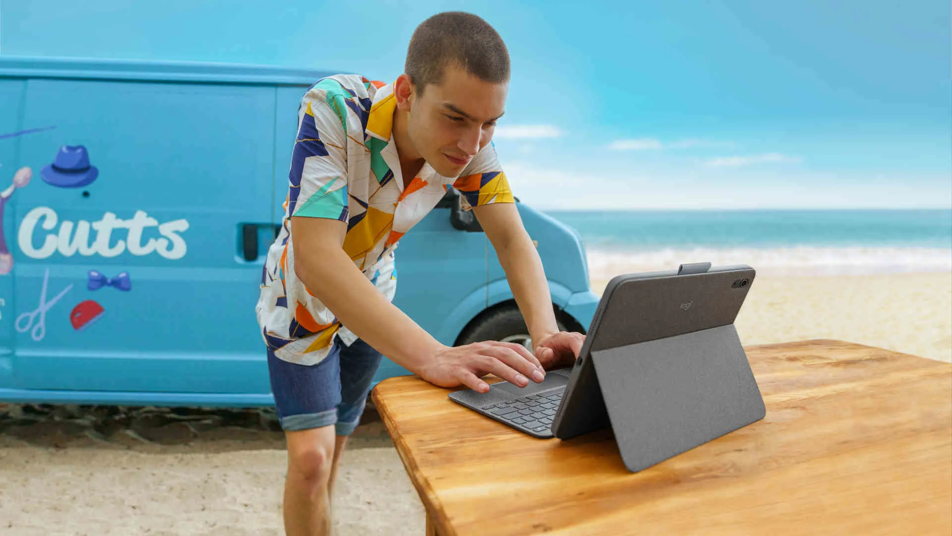 LOGITECH Combo Touch voor iPad