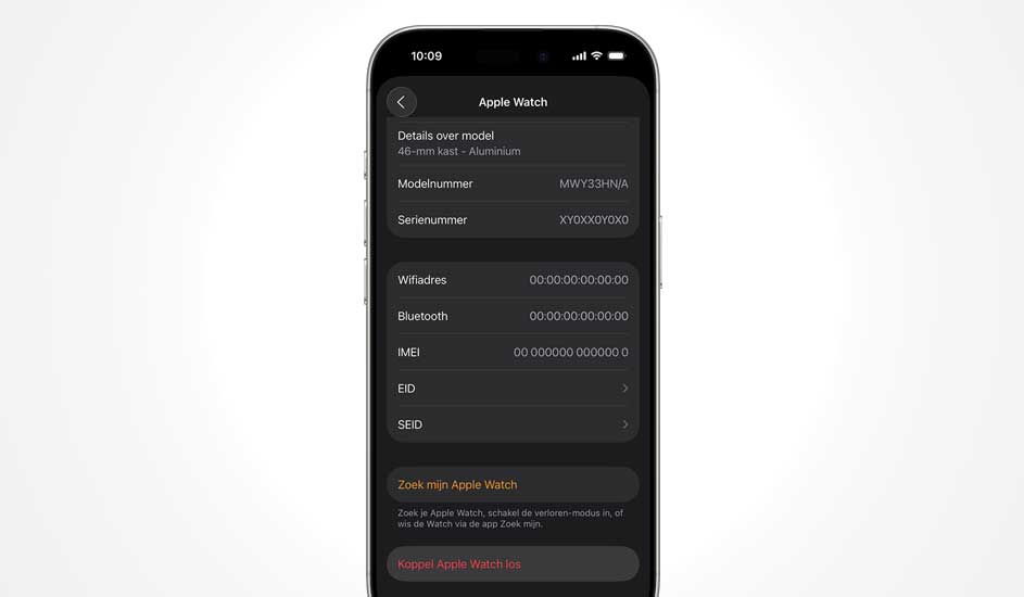 Een iPhone toont een donker Apple Watch-menu met model- en serienummer, netwerkgegevens en knoppen voor Zoek mijn Apple Watch en ontkoppelen.