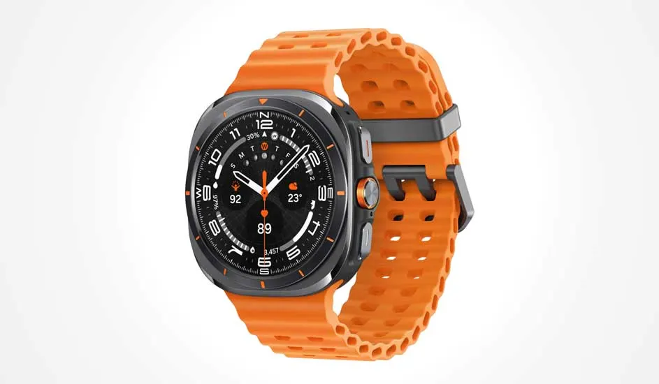 Een sportieve Apple Watch met oranje band en rond display toont tijd, stappen, hartslag en temperatuur op een digitaal wijzerplaat.