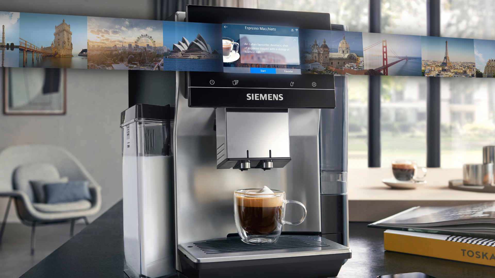Siemens koffiemachine met melkreservoir, bereidt espresso in een glazen kop. Scherm toont opties, achtergrond: wereldsteden.
