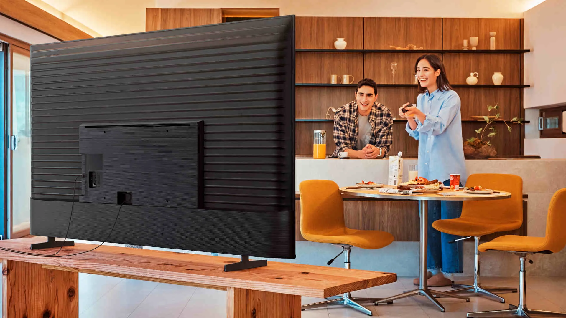 SAMSUNG 43" Crystal UHD U8000F (2025)