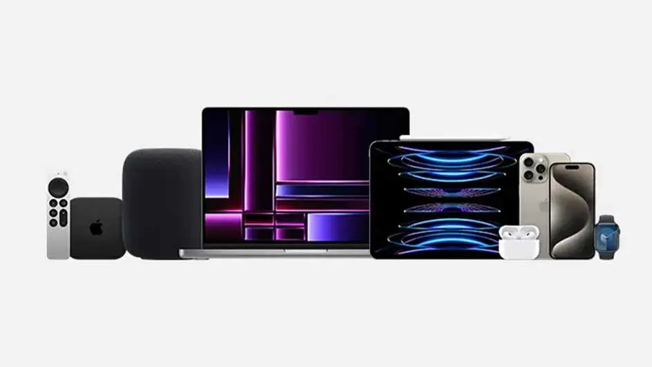 Diverse Apple-producten op een rij: afstandsbediening, Apple TV, HomePod, MacBook, iPad, Apple Pencil, iPhone, AirPods en Apple Watch.