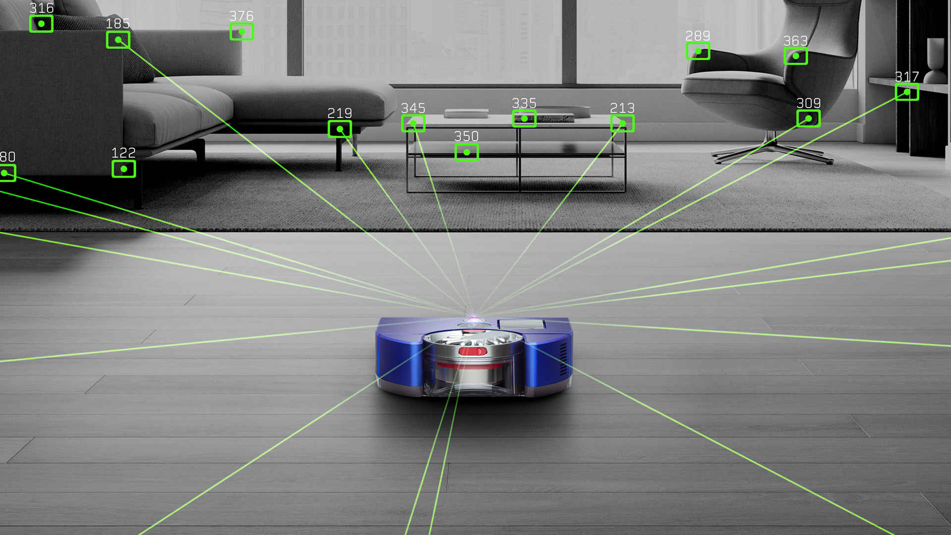 Een blauwe robotstofzuiger staat op een houten vloer in een kamer met een bank, tafel en stoel. Groene lijnen lopen vanuit de stofzuiger.