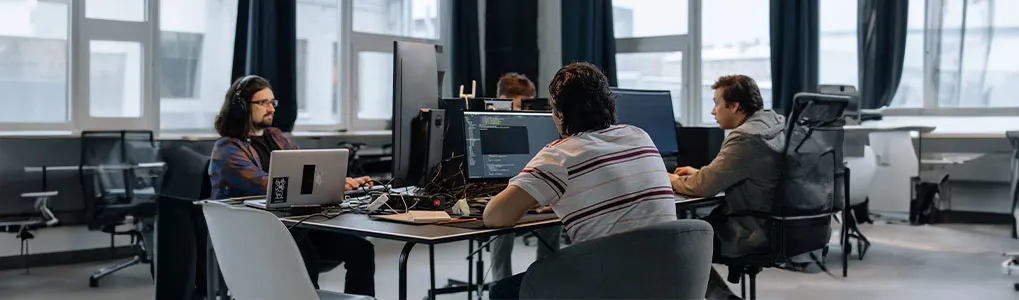 Het scherm van je laptop of desktop draaien 
