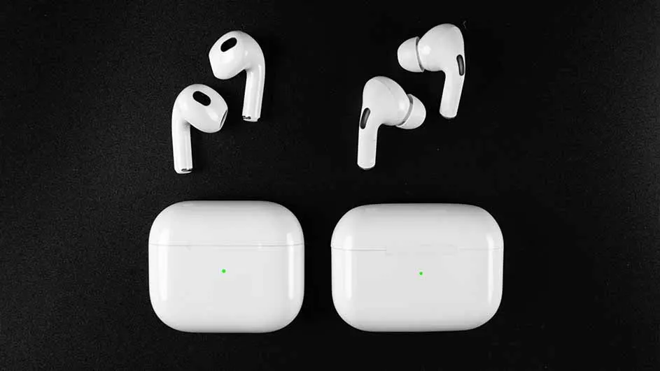 Stap 5: plaats de AirPods terug in de oplaadcase en sluit deze 