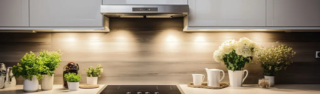 Welke inbouw-plafondafzuigkap past het beste in jouw keuken?