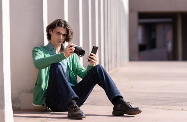 SONY Alpha 7CII spiegellose Vollformatkamera (Silber) mit Sony SEL2860