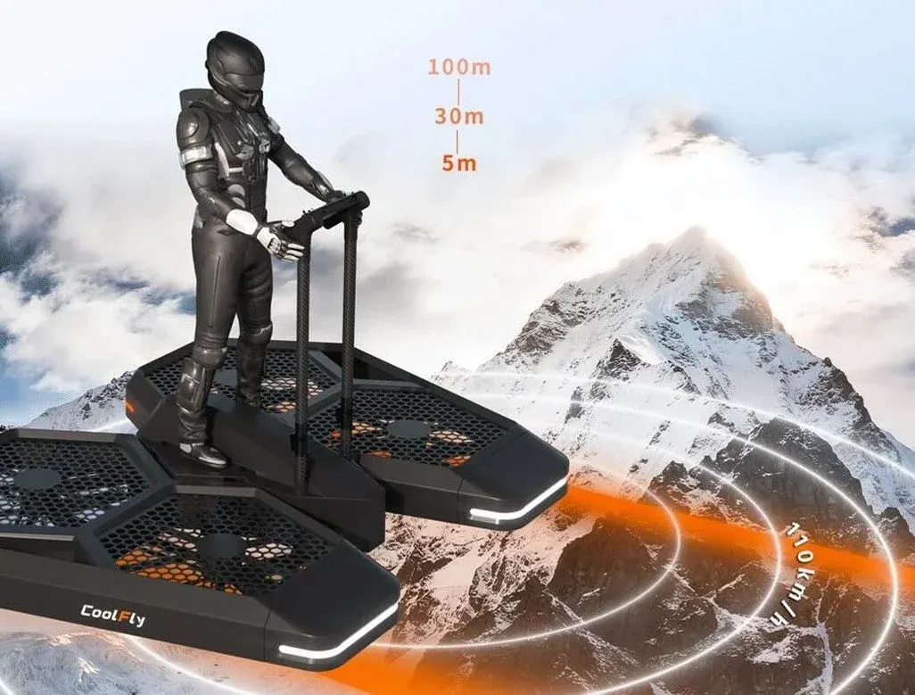 Der schwerkraftgesteuerte „fliegende Scooter“ von CoolFly.