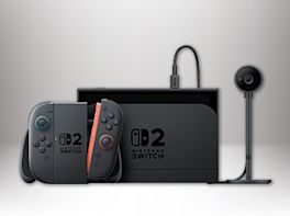 Produktbild eines NINTENDO Switch 2 Mario Kart World Bundle + Nintendo Switch 2 Kamera vor weiß-grauem Hintergrund.