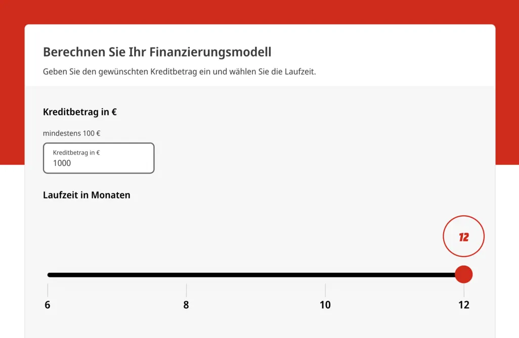 Finanzierungsrechner mit Eingabefeld für Kreditbetrag und Schieberegler für Laufzeit.