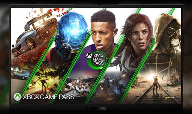 Auf einem Laptop-Bildschirm wird Werbung für den Xbox Game Pass mit verschiedenen Videospiel-Charakteren angezeigt.
