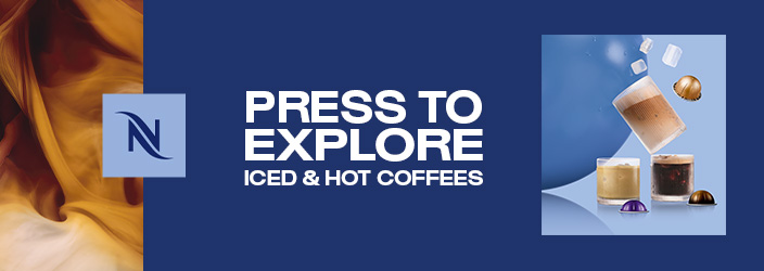 Bild zu Nespresso: Mehrere Menschen stoßen mit Kaffee-Cocktails an, daneben das Nespresso-Logo und der Claim ‚Press to Explore Iced & Hot Coffees