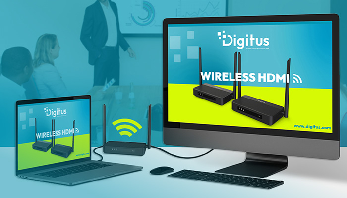 Digitus Wireless HDMI System, das den Bildschirm eines Laptops kabellos auf einen großen Monitor in einem Meetingraum spiegelt.