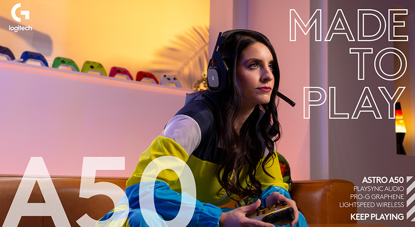 Eine Frau mit Headset spielt. Im Hintergrund Logos, Controller und Text "MADE TO PLAY" und "ASTRO A50".