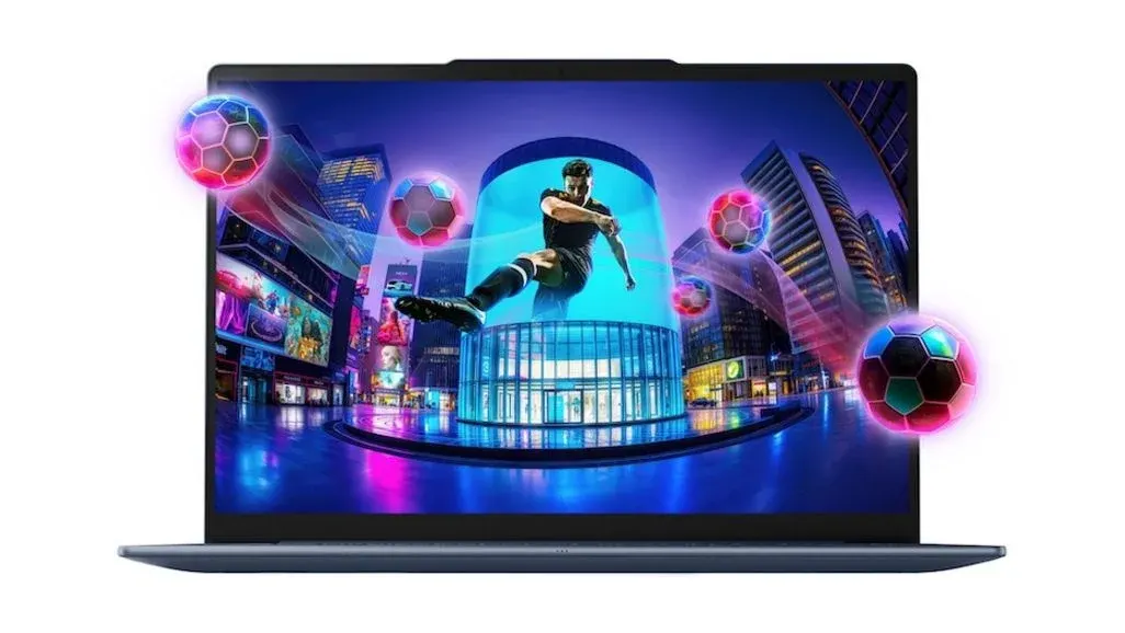 Moderner Lenovo Laptop mit farbintensiver Fußballszene und 3D-Bildeffekt auf dem Display.