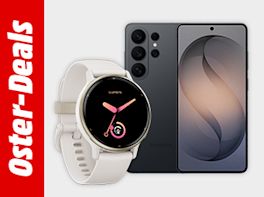 Bild mit grauem Hintergrund. Links davon steht "Oster-Deals" in weißer Schrift vor rotem Hintergrund. Rechts davon ein Smartphone und eine Smartwatch