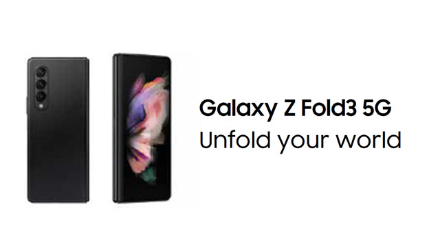 Zwei schwarze Samsung Galaxy Z Fold3 5G Smartphones auf weißem Hintergrund. Eines zeigt die Rückseite und das andere ein Display.