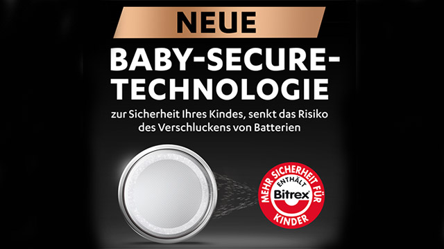 Werbung für Knopfzellenbatterie mit Kindersicherung. Text: "Neue Baby-Secure-Technologie". Roter Aufkleber "Sicherheit für Kinder".