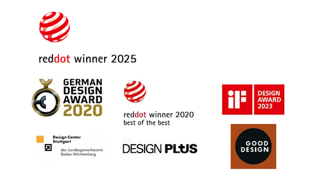 Auf weißem Grund sind Logos von Designpreisen wie German Design Award 2020, Red Dot Winner 2020 und iF Design Award 2023.