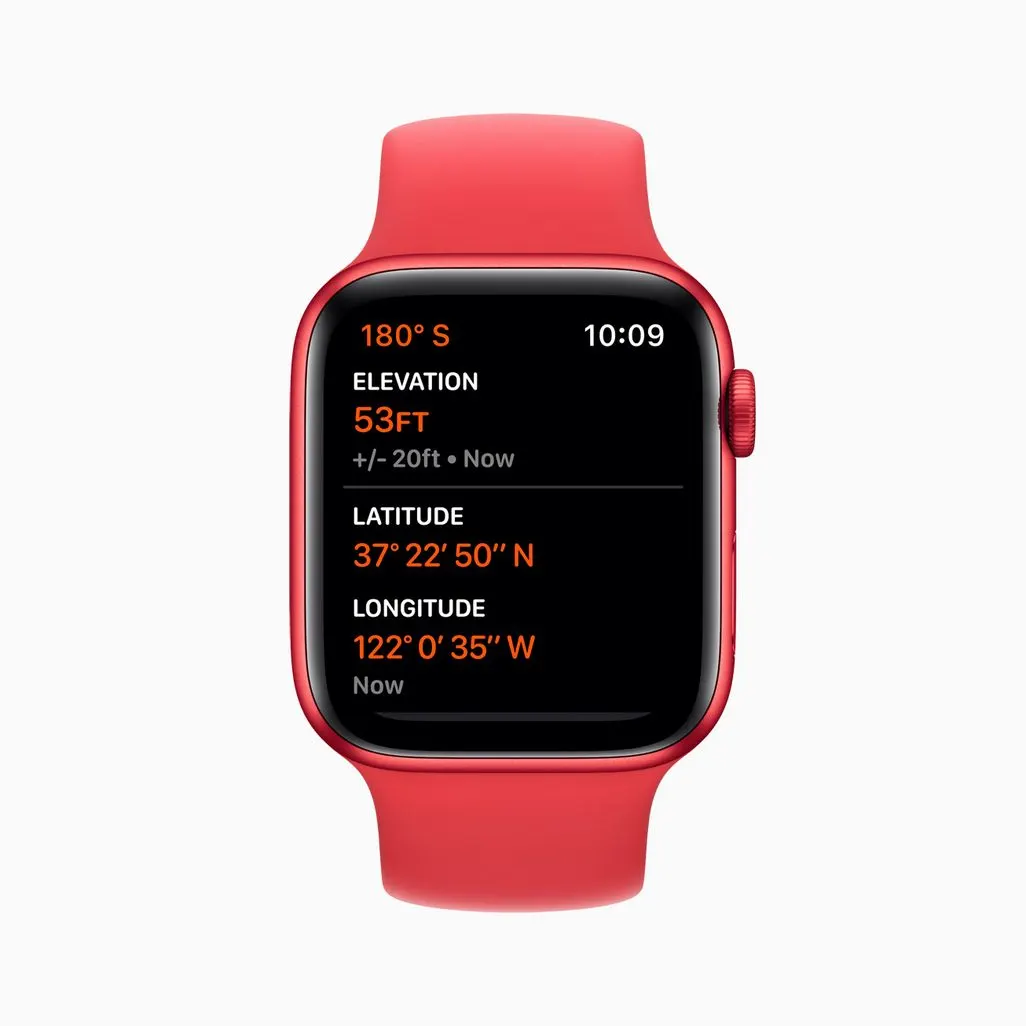Rote Apple Watch zeigt Hoehe, Breitengrad und Laengengrad auf dem Display an