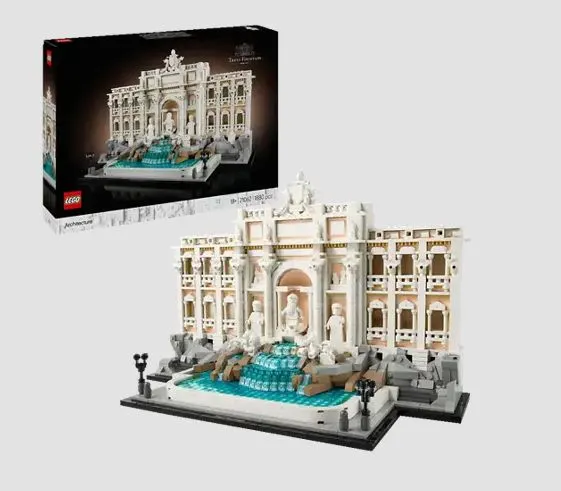Lego Trevis Brunnen, im Hintergrund die Verpackung