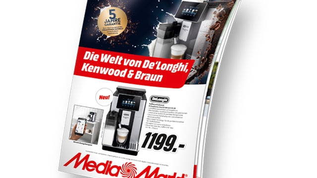 Ein Prospekt von MediaMarkt bewirbt De'Longhi, Kenwood und Braun. Im Fokus steht ein Kaffeevollautomat. Preis: 1199 Euro.