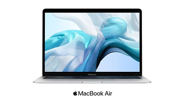 Ein MacBook Air auf einem weißen Hintergrund. Auf dem Bildschirm ist ein abstraktes blau-weißes Muster zu sehen.