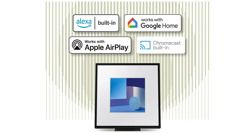 Smart-TV mit Rahmen, abstrakte Kunst, Alexa, Google Home, Apple AirPlay, Chromecast Logos auf hell gestreiftem Hintergrund.