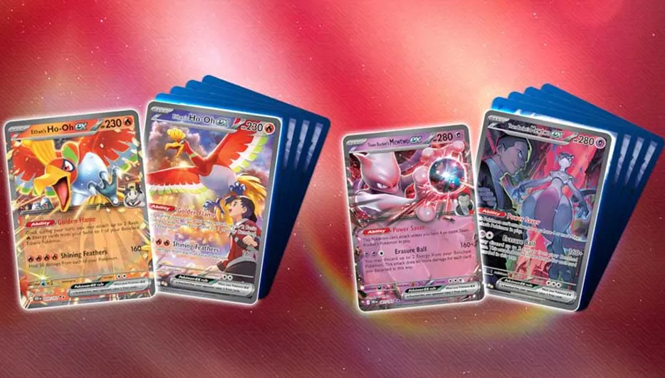 Deux cartes Pokémon brillantes de Ho-Oh et Mewtwo se dressent devant des piles bleues, sur un fond rouge étincelant et lumineux.