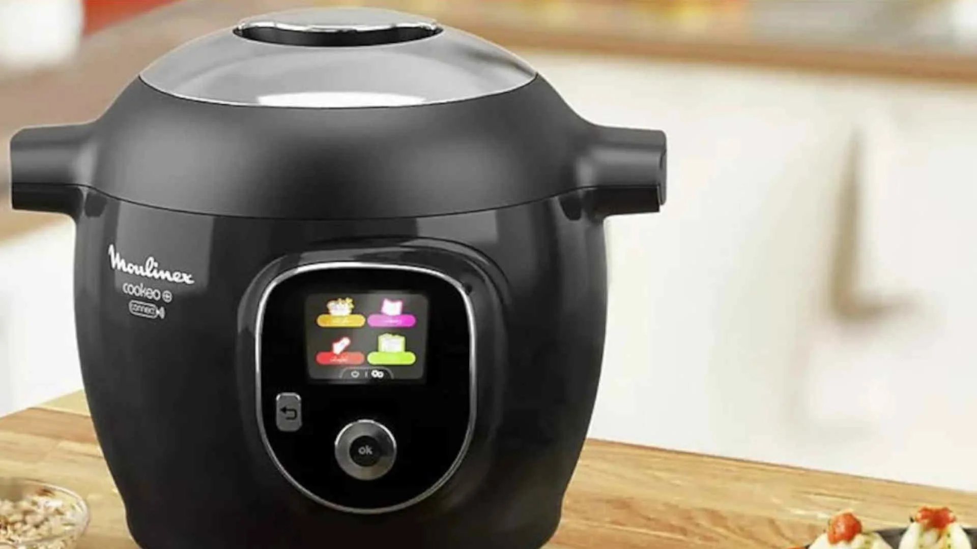 MOULINEX Bluetooth multicooker Cookeo+