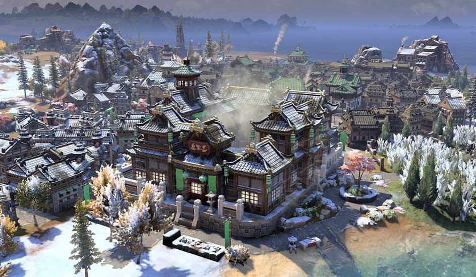 Een panorama van een Aziatische stad met houten gebouwen met groene daken, omgeven door besneeuwde bergen en bomen.