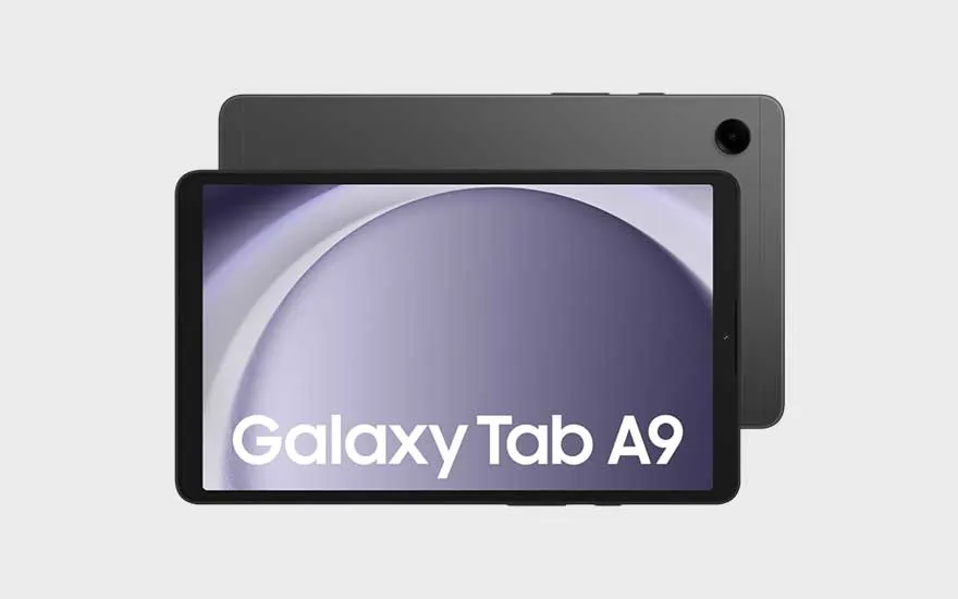 La Samsung Galaxy Tab A9 est présentée de face et de dos, sur fond gris clair, avec un design dans les tons gris.